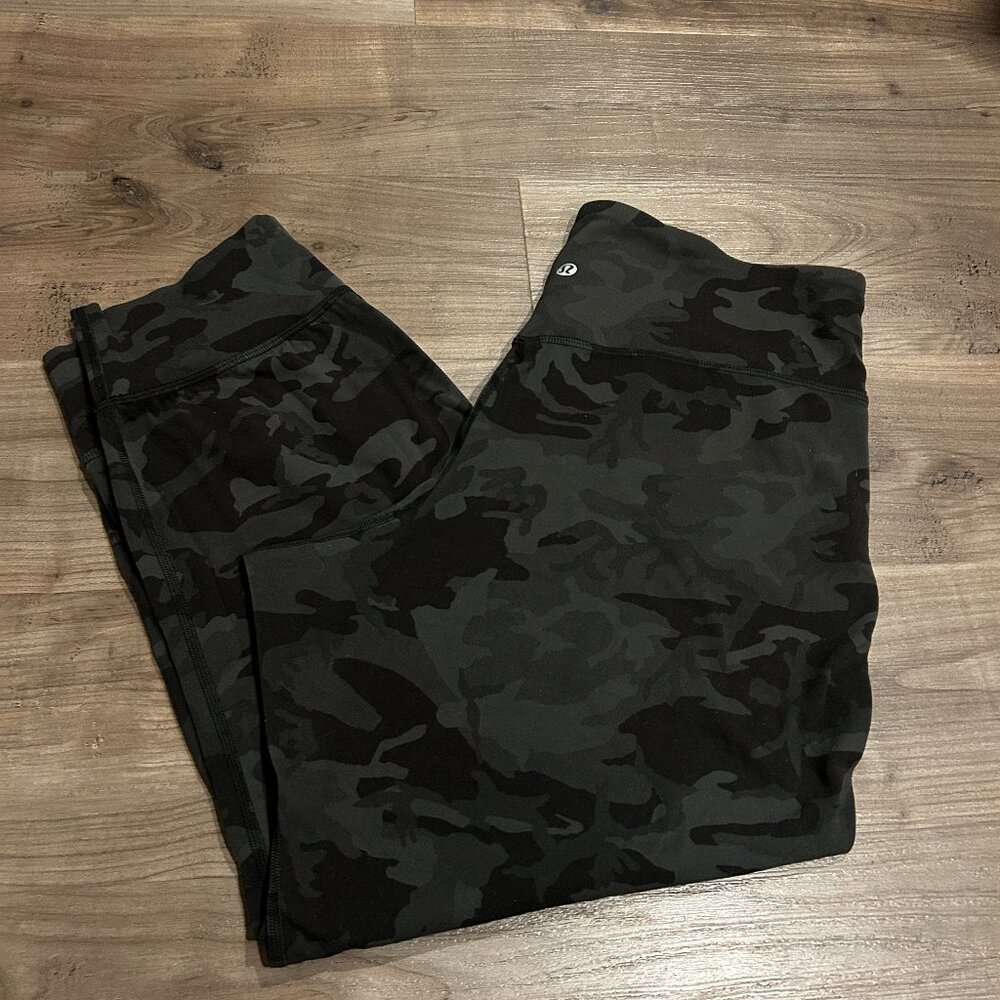 Lululemon Align Jogger Crop 23" Incognito Camo Multi Gator Green W6BBES Size 10